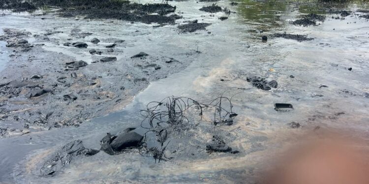 Akinbo Community Raises Alarm Over Alleged Water Contamination, Seeks Government Intervention